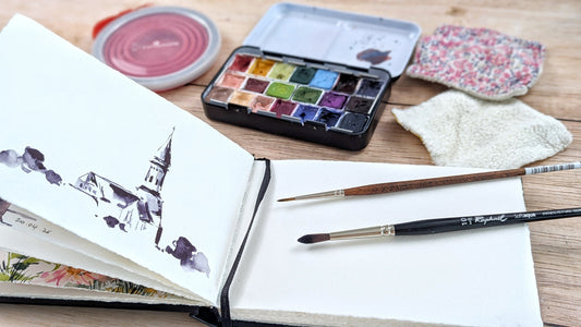 Painting a Watercolour Travel Journal